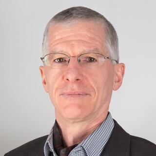 Headshot of Dr. Rainald Lohner