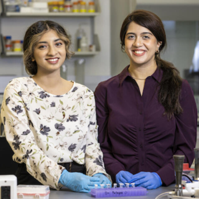 Areeba Qureshi and Aiza Asam in the lab