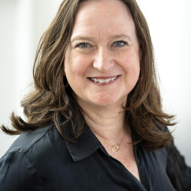 Image of Monique van Hoek