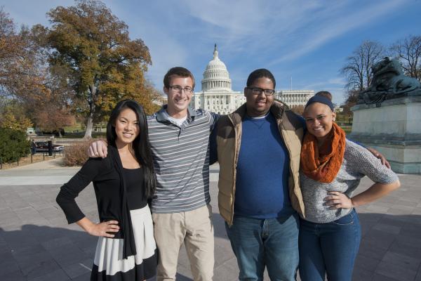 Mason students visiting Washington, D.C.