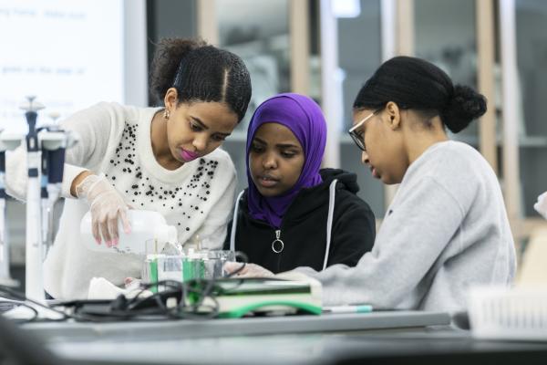 Students in biology lab class