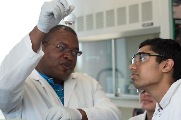 Aspiring Scientist Summer Interns work in Dr. Robin Couch's lab