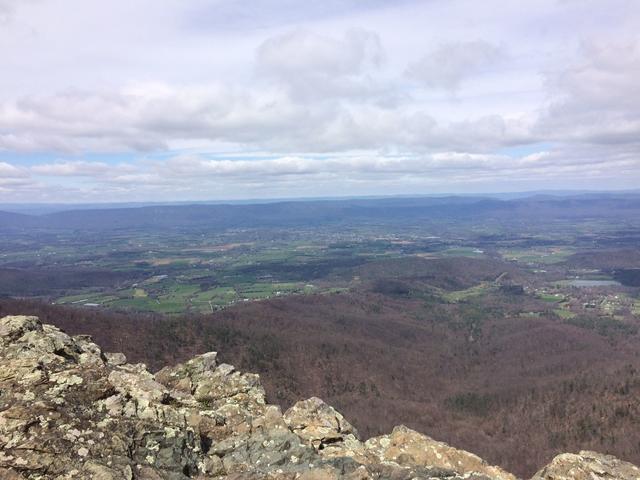 View from one of the many overviews in Shenandoah NP