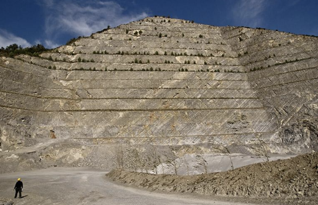 The MSS quarry with Mario Remirez in June 2024
