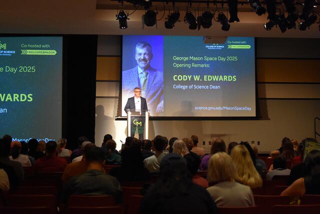 College of Science Dean Cody W. Edwards kicks off George Mason Space Day and welcomes all to the event. 
