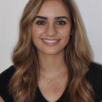 Yassaman Erfani Headshot