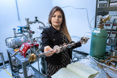 Fereshte Kermani in a lab